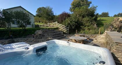 Middle Stolford Cottage, Brendon Hill