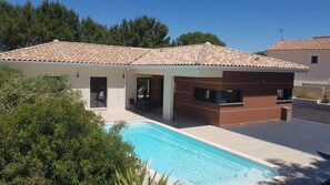Piscine extérieure