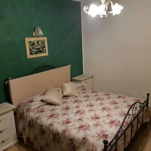 Double Room, Terrace (Bianco Spino)