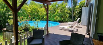 Villa Ti Colibri in Sainte-Anne 350 m from the sea