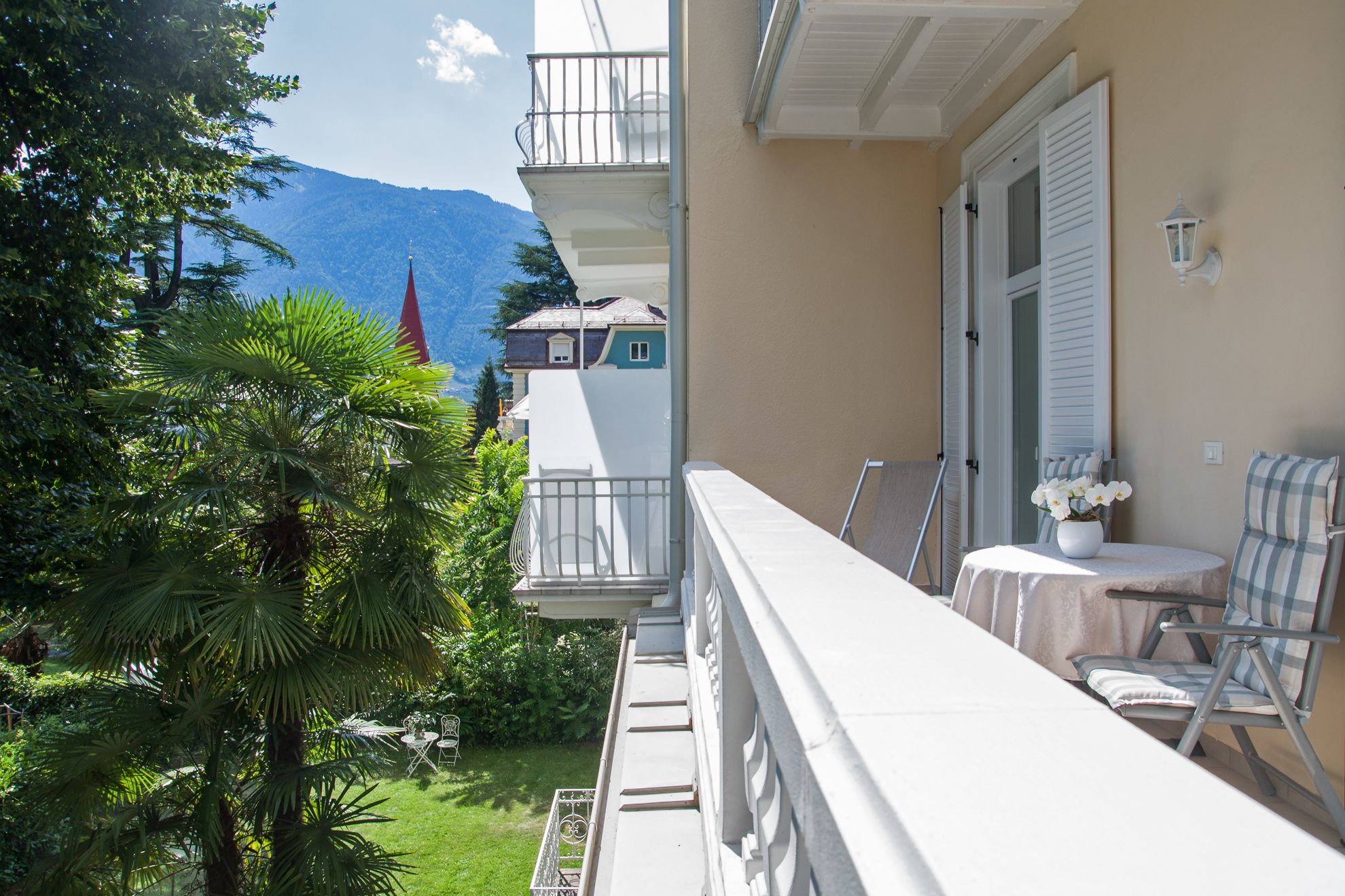 Appart'hôtel Supérieur, 1 très grand lit et 1 canapé-lit, balcon, vue jardin (Harmonie) | Balcon