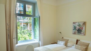 Unclassified image, 2 of 107, button - Residence Diana (Merano)