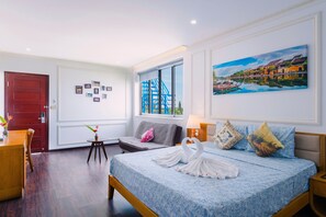 Family Room | 1 bedroom, premium bedding, memory foam beds, in-room safe