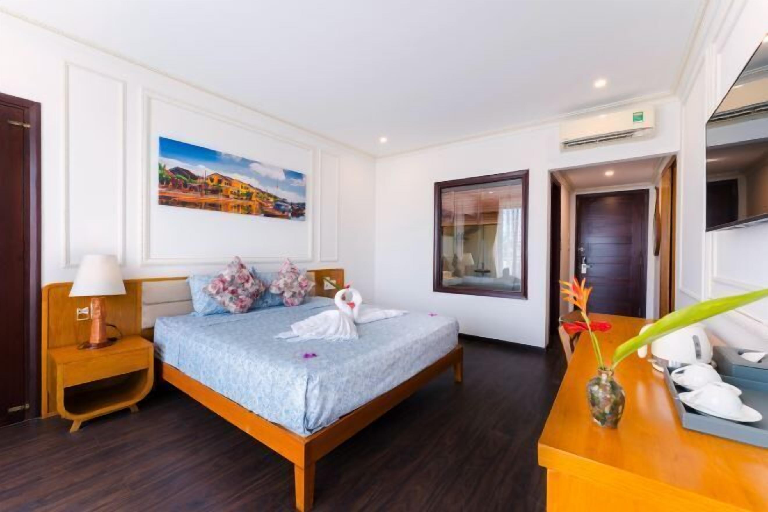 1 Schlafzimmer, hochwertige Bettwaren, Betten mit Memory-Foam-Matratzen