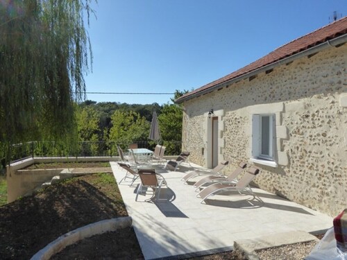 THE "HIBISCUS" GITE - 3 BEDROOMS, UP TO 6 PEOPLE (94M²)
