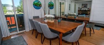 Rimelig Lakeview Condo - G�� til sjøen! Sjøutsikt! WiFi! Gratis 2 timers sykkel / kajakkutleie!