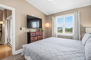 2 bedrooms, iron/ironing board, internet, bed sheets - Greyt Escape: Lovely, Ocean View Condo Across from OKI Pier with Community Pool, (Oak Island)