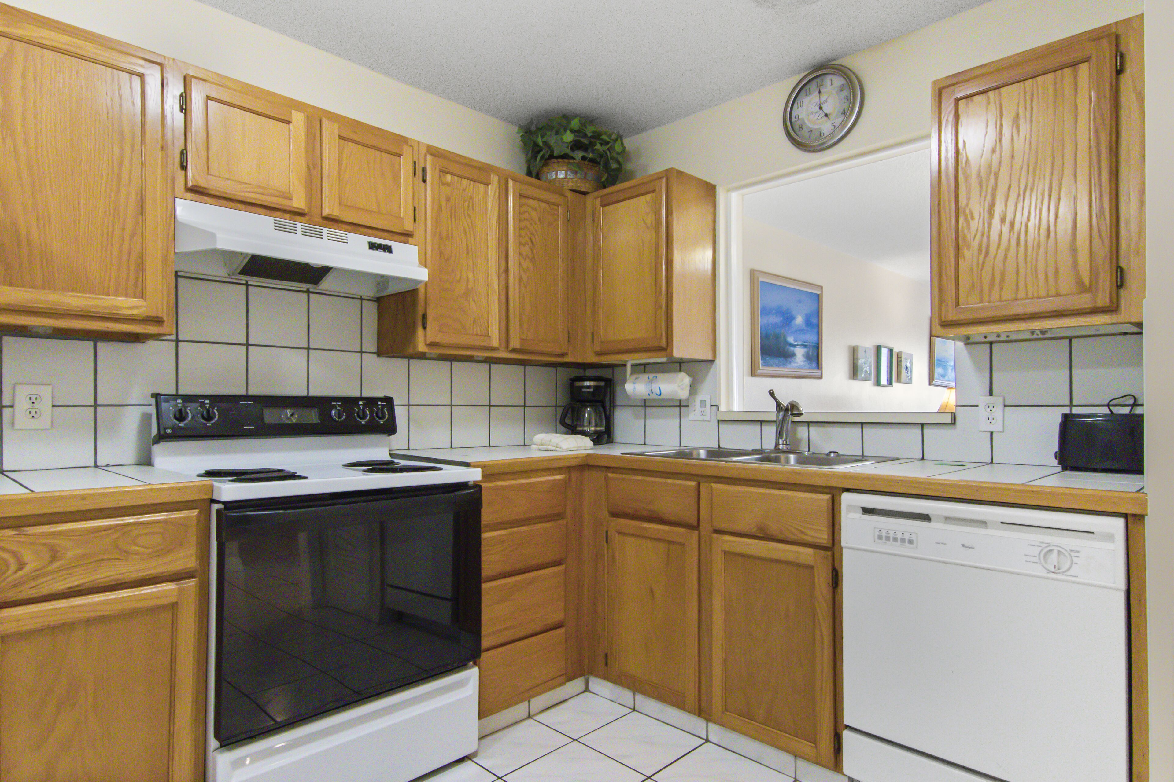 Sea Breeze #502 Gulf Front Balcony with Heated Pool