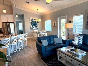 Smart TV, lettore DVD, videoteca