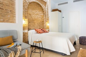 1 室のベッドルーム、アイロン / アイロン台、WiFi、ベッドシーツ
