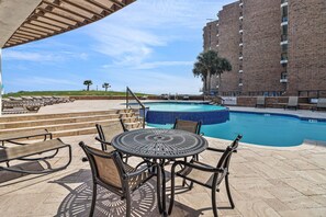 A heated pool - Soothing Sound and Phenomenal View of the Ocean from Your Private Balcony in This 2 Bedroom 2 Bath (Port Aransas)
