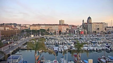 Marina. Homerez - Charming House in Montauroux with Jacuzzi and View
