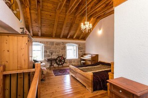 1 chambre, fer et planche à repasser, Wi-Fi gratuit, draps fournis