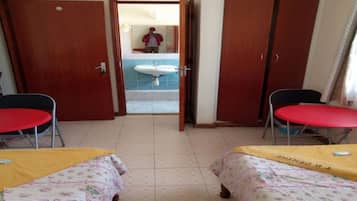 1 chambre, bureau