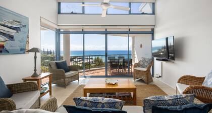 Stunning top floor Sunshine Beach Getaway Unit 7 Vista Pacific 12 Bryan Street