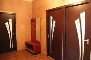 Standard Twin Room | Room amenity - Emma's Guest House (Mestia)