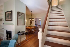 Interior - Charming Home On Jones (Savannah)