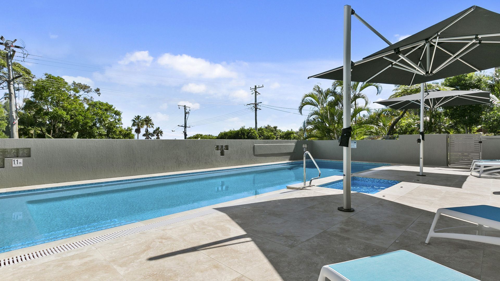 Exquisite Penthouse with views to Laguna Bay - Unit 3 Taralla 18 Edgar Bennett Avenue — image 5