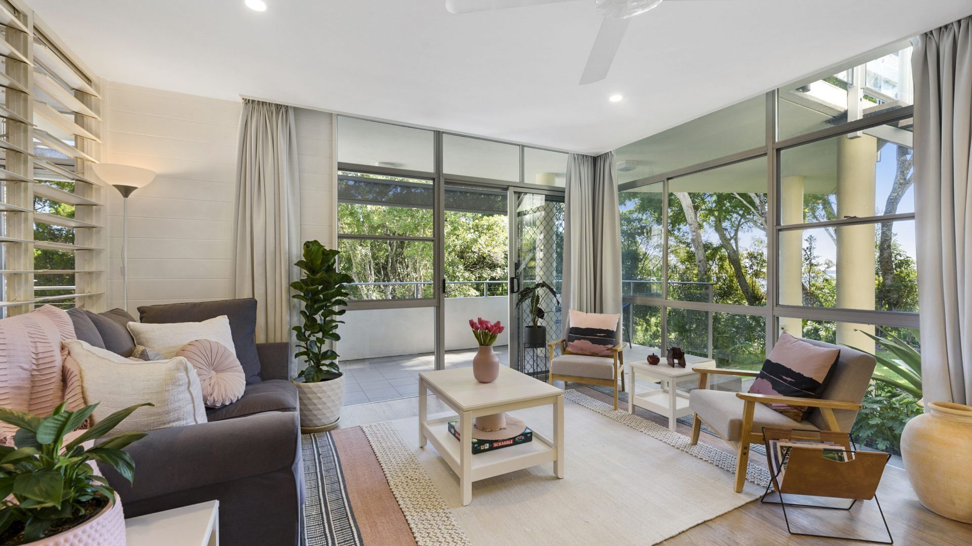 Noosa Heads Beach Getaway - Unit 3 Yaringa, 29 Noosa Drive