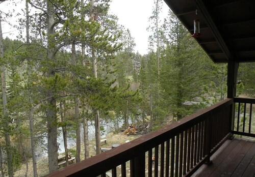 Escape to River Song Refuge~On the N. Fork of the Cache la Poudre River!