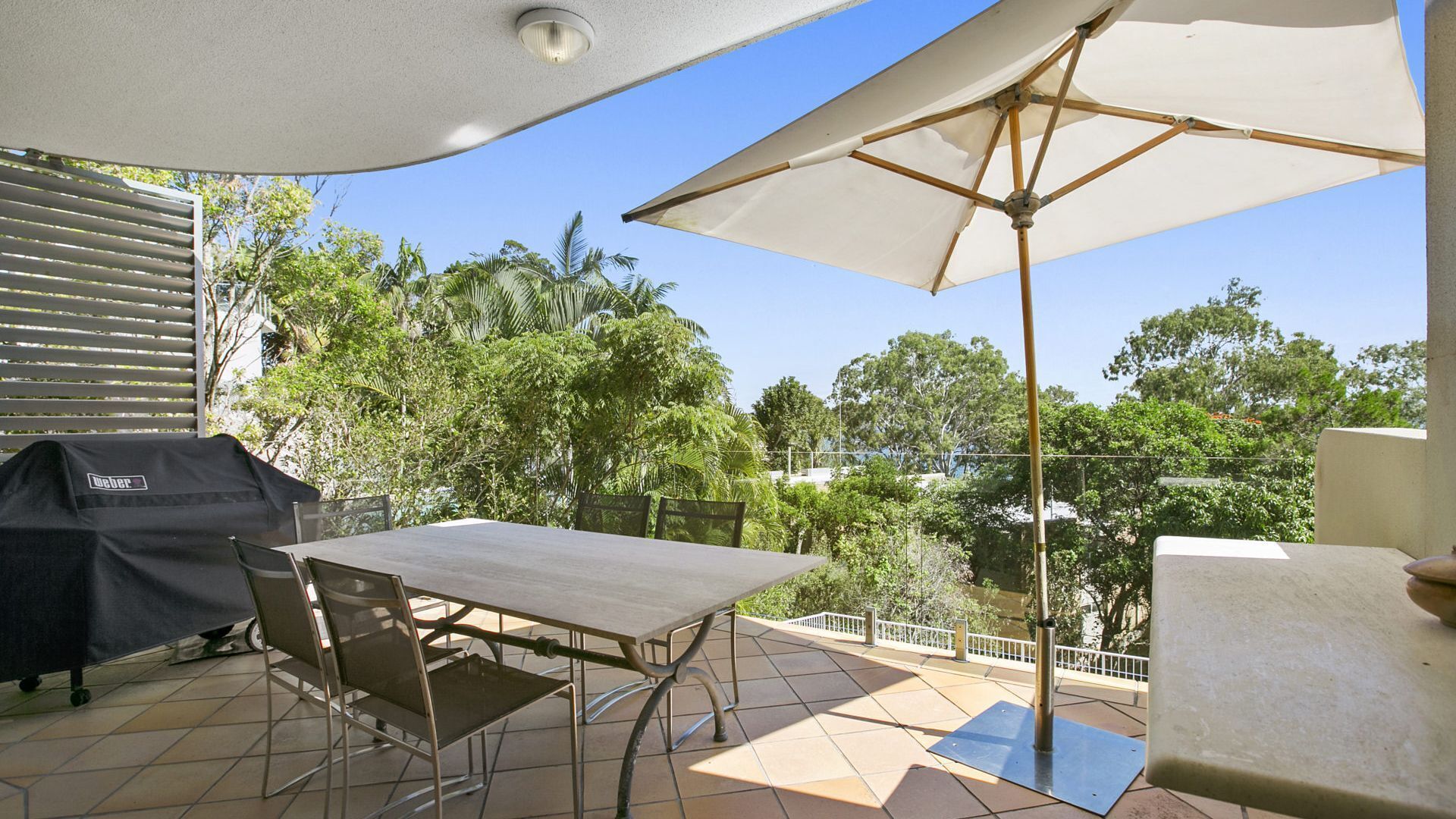 Spectacular Penthouse in Little Cove Noosa Heads - Unit 2 Cuvee 29 Allambie Rise — image 7