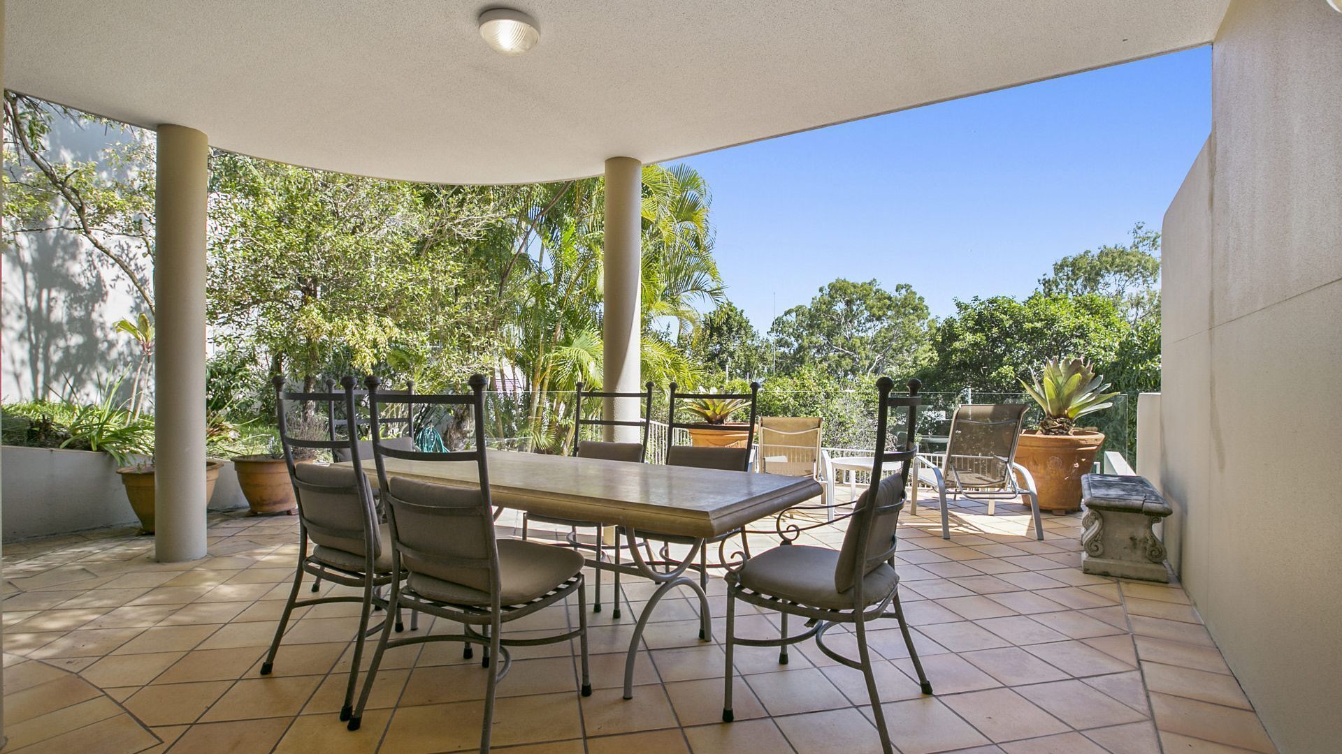 Spectacular Penthouse in Little Cove Noosa Heads - Unit 2 Cuvee 29 Allambie Rise — image 16