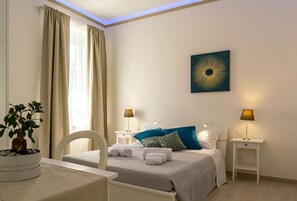 1 chambre, fer et planche à repasser, Wi-Fi, literie fournie