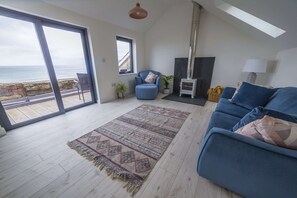 تلفزيون، مدفأة