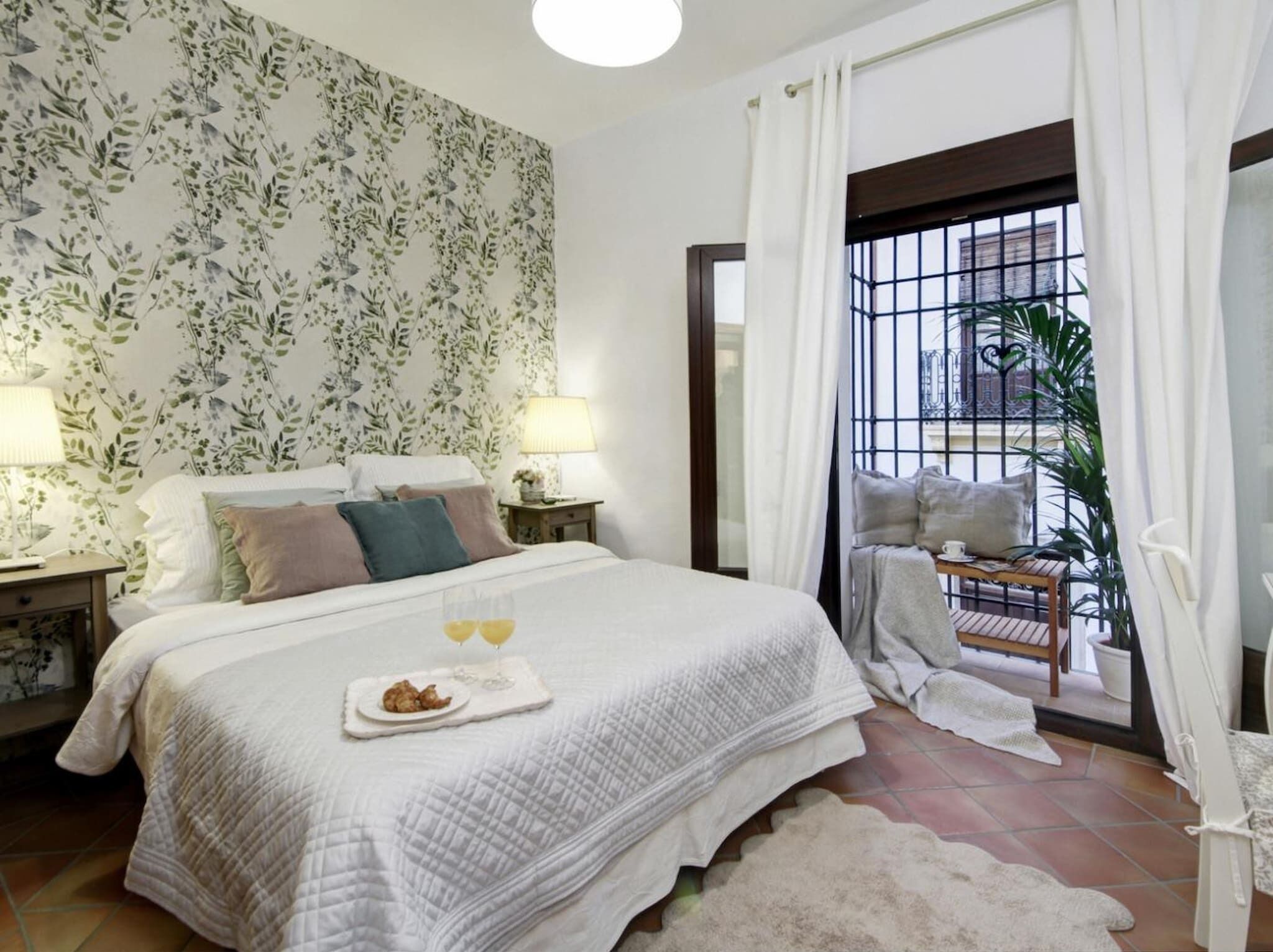 4 chambres, fer et planche à repasser, Wi-Fi gratuit, draps fournis