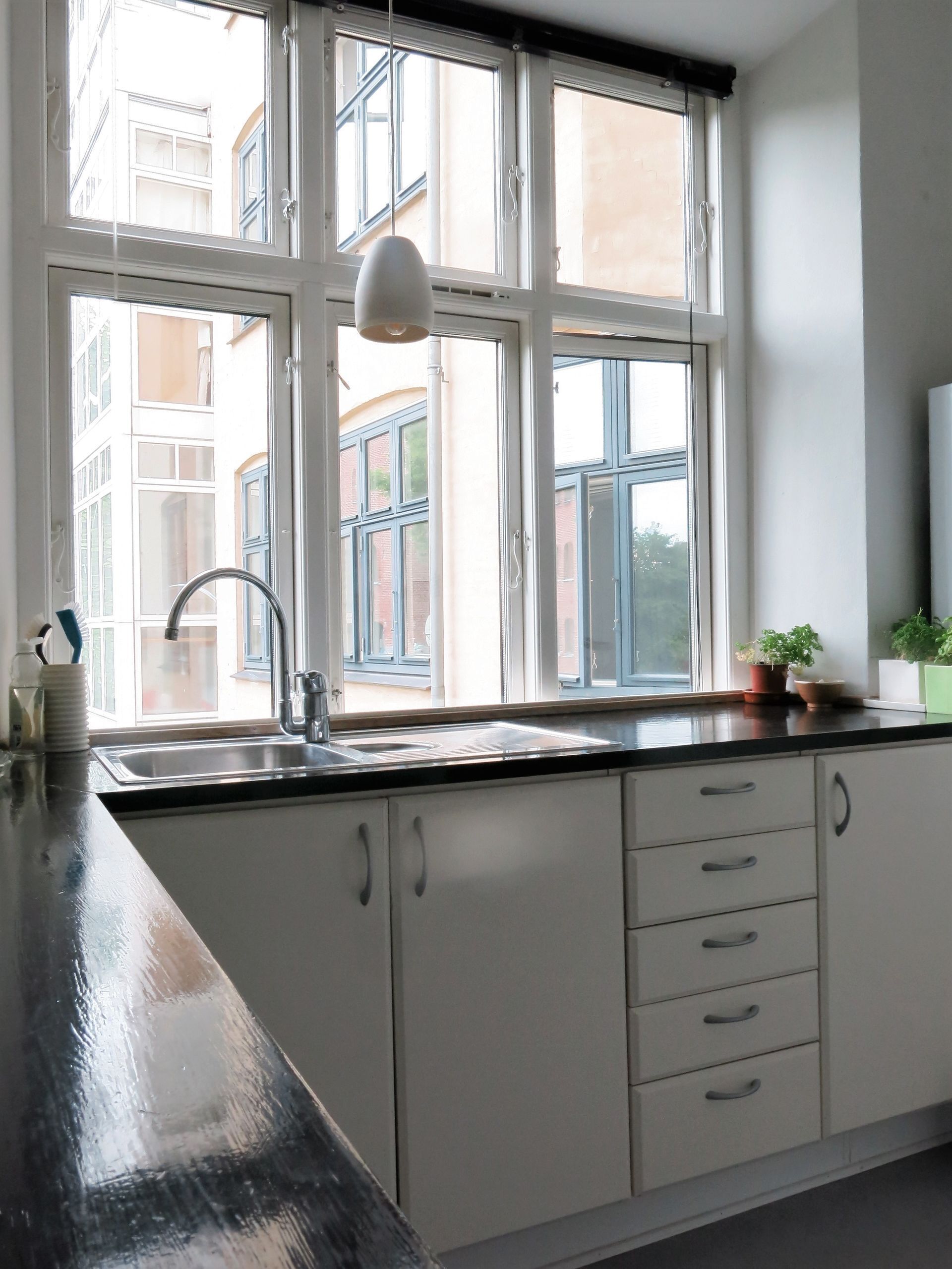 Refrigerador, horno, parrilla de estufa y lavavajillas 