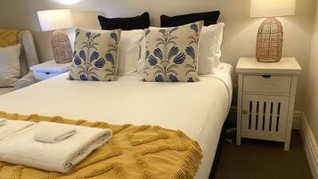 3 Schlafzimmer, Bügeleisen/Bügelbrett, WLAN, Bettwäsche