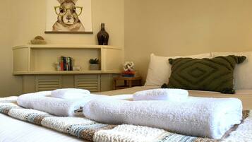 3 Schlafzimmer, Bügeleisen/Bügelbrett, WLAN, Bettwäsche