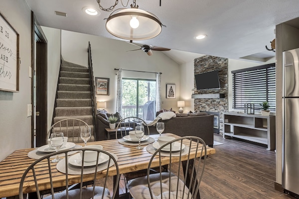 Kitchen, family room and open loft give this home a true mountain feel.
