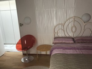 1 室のベッドルーム、アイロン / アイロン台、WiFi、ベッドシーツ