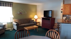 TV, fireplace, DVD player, table tennis