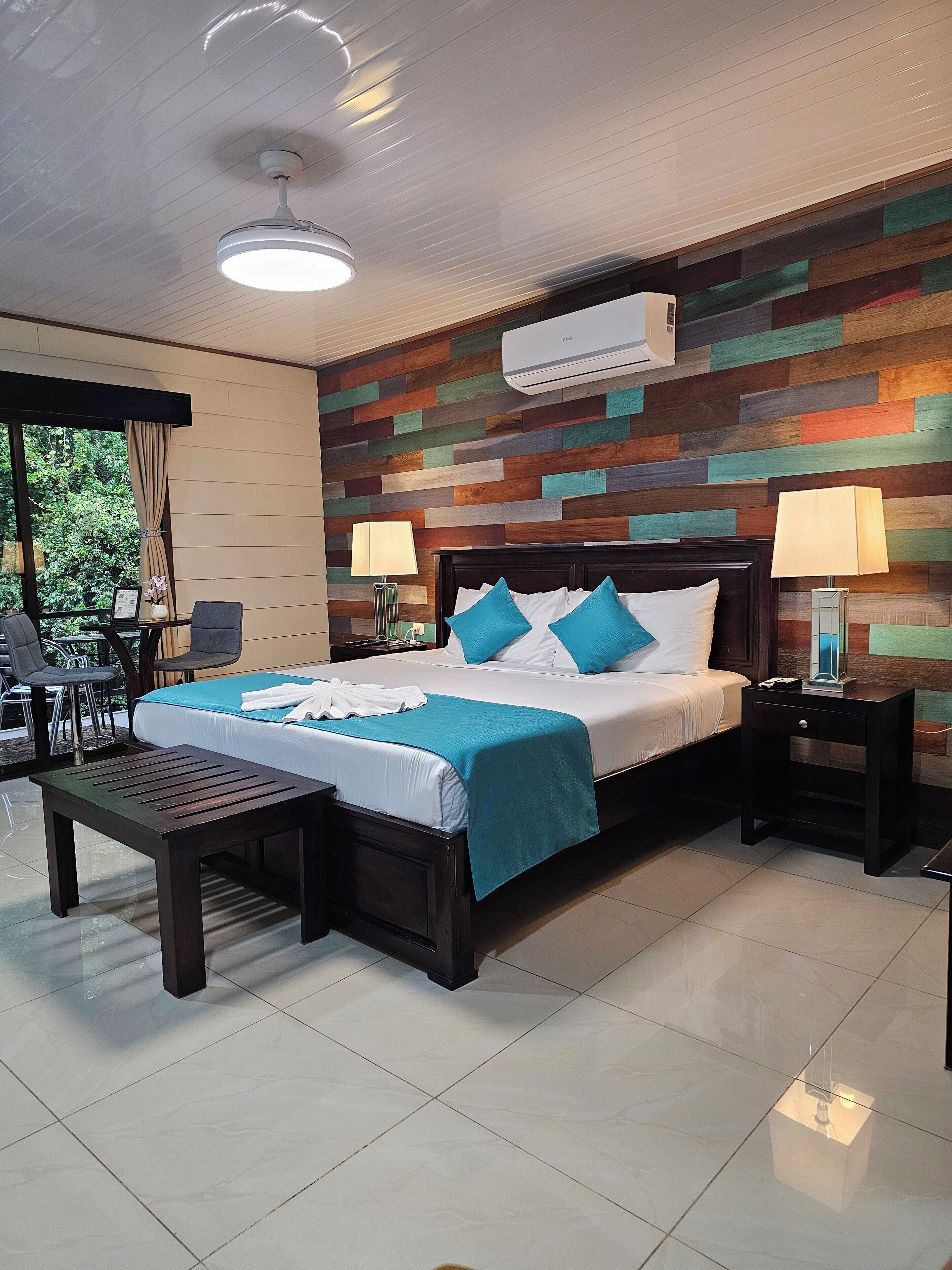 Habitación doble Grand, Terraza | Sábanas de algodón egipcio, ropa de cama de alta calidad y edredón 