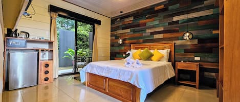 Junior Room, Terrace, Mountainside