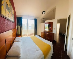 Basic Suite | In-room safe - Hotel Yamba (Acapulco)