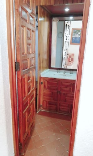 Bathroom - Hotel Yamba (Acapulco)