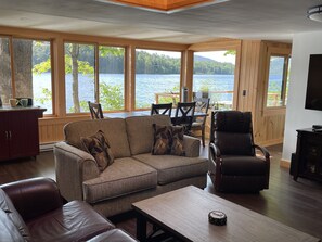 Smart TV, stereo - “Long Pond Cottage" Lakefront on Mount Desert Island Sleeps 6 (Mt Desert)