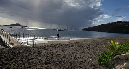 BEAUTIFULL WOODEN HOUSE