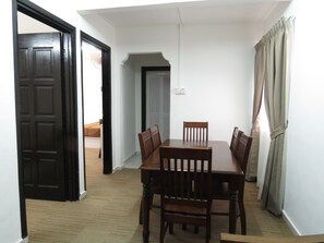 單棟房屋 (Homestay - Lily) | 房內用餐