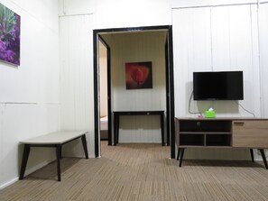 Homestay - Lavender | Living area