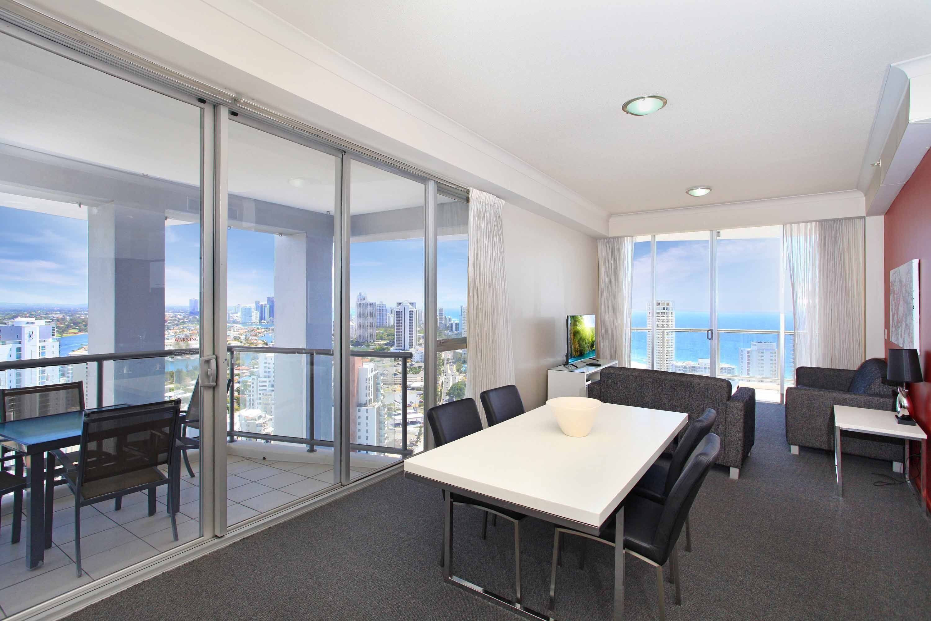 Chevron Renaissance Level 32 Ocean & River Views