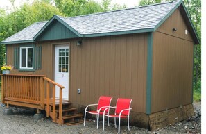 Deluxe Cabin, 1 King Bed | 2 bedrooms, Egyptian cotton sheets, premium bedding, memory foam beds - Cache Cabins (Talkeetna)