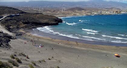 Zone 23 Home - wonderful apartment just a step away from the beach
