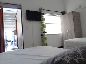 1 bedroom, WiFi - independent apartment with caribbean atmosphere (san andres)