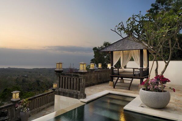 BBQ/picnic Area - Villa Leana (Ungasan)