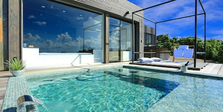 1 habitación, cortinas blackout, wifi gratis y ropa de cama