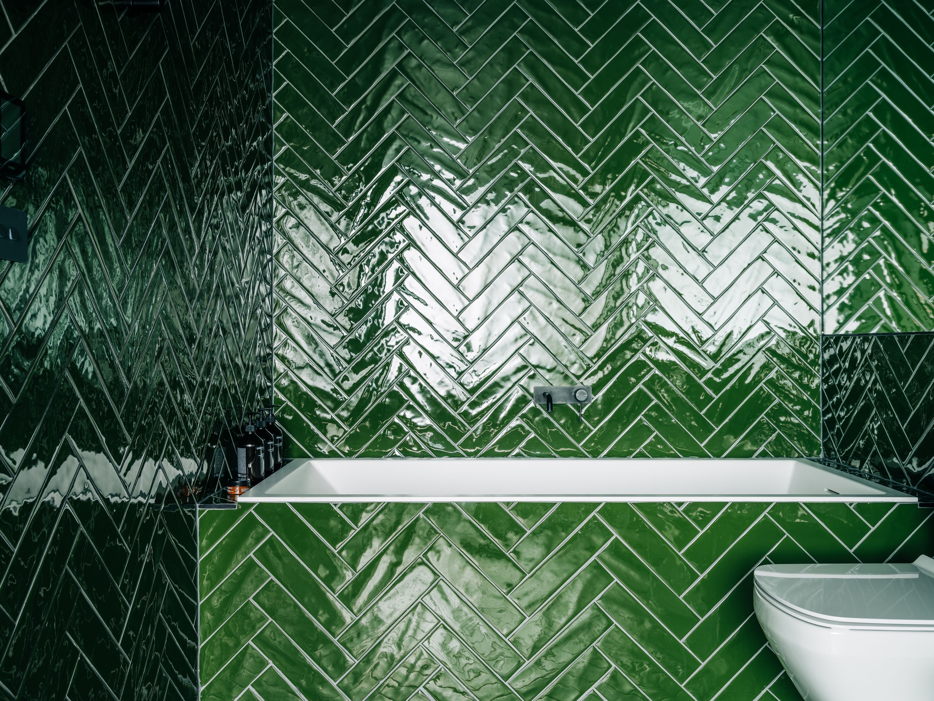 superior room (grove bath) | bathroom | free toiletries, hair dryer, bathrobes, towels